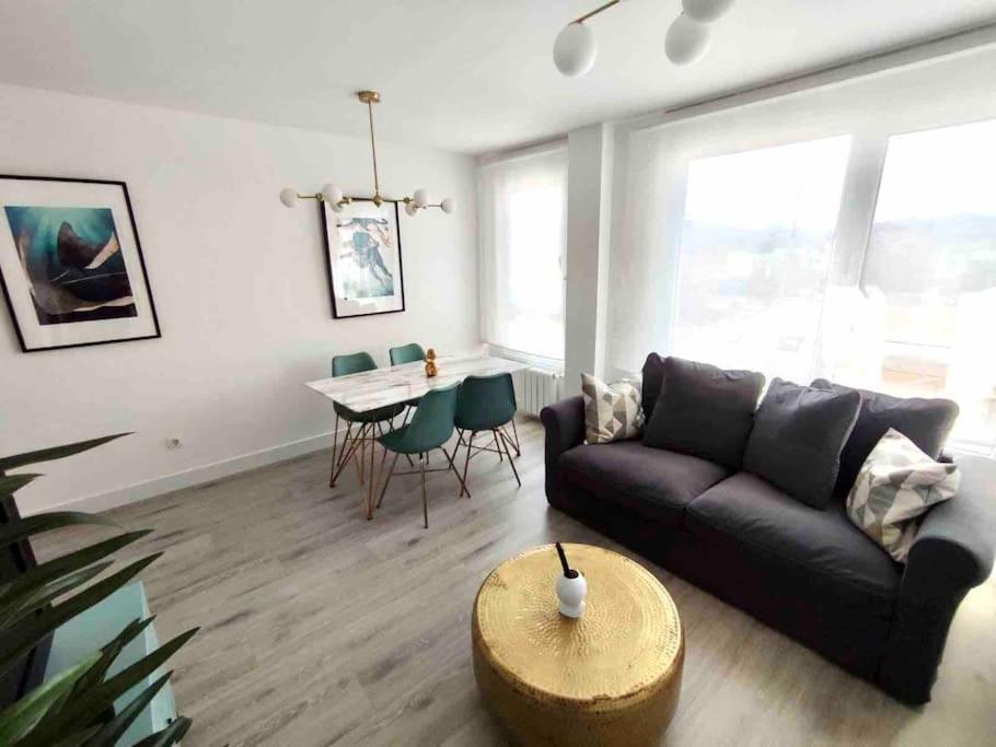 Exclusivo Apartamento Con Aparcamiento Gratuito ลาเรโด ภายนอก รูปภาพ